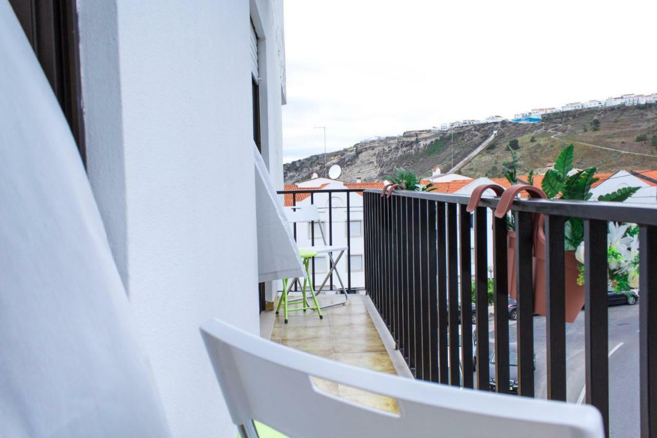 Paz & Amor Guest House - Peace & Love Nazaré Kültér fotó